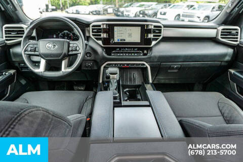 2025 Toyota Sequoia SR5