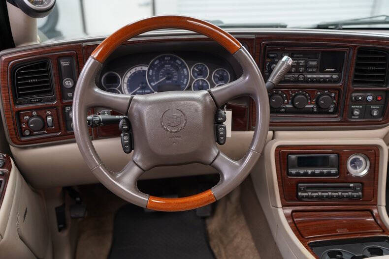 2002 Cadillac Escalade