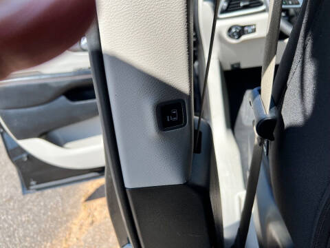 2020 Chrysler Pacifica Touring