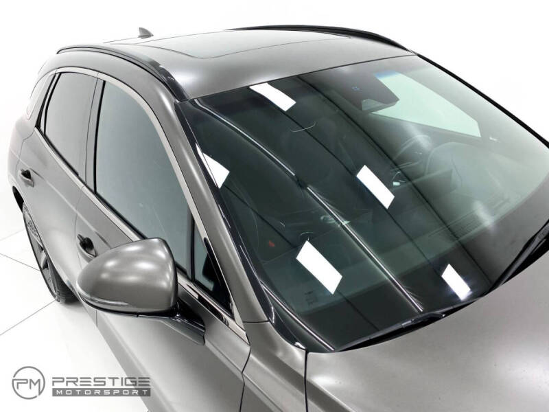 2023 Genesis GV70 2.5T Standard