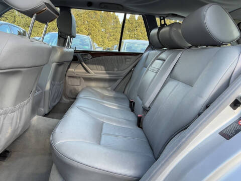 2002 Mercedes-Benz E-Class E 320