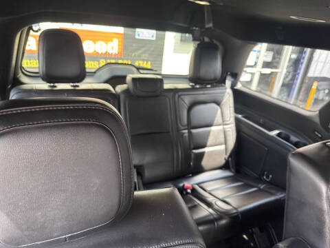 2018 Lincoln Navigator Select