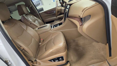 2016 Cadillac Escalade Platinum