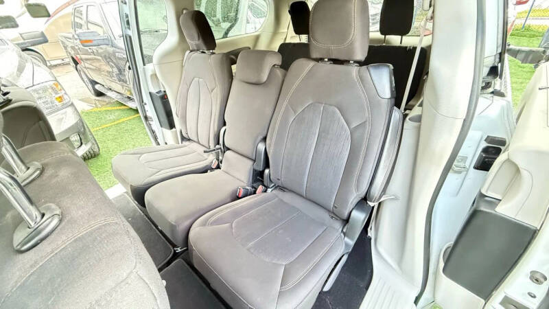 2018 Chrysler Pacifica Touring Plus