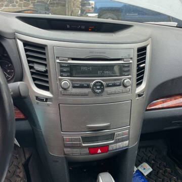 2011 Subaru Outback 2.5i Limited