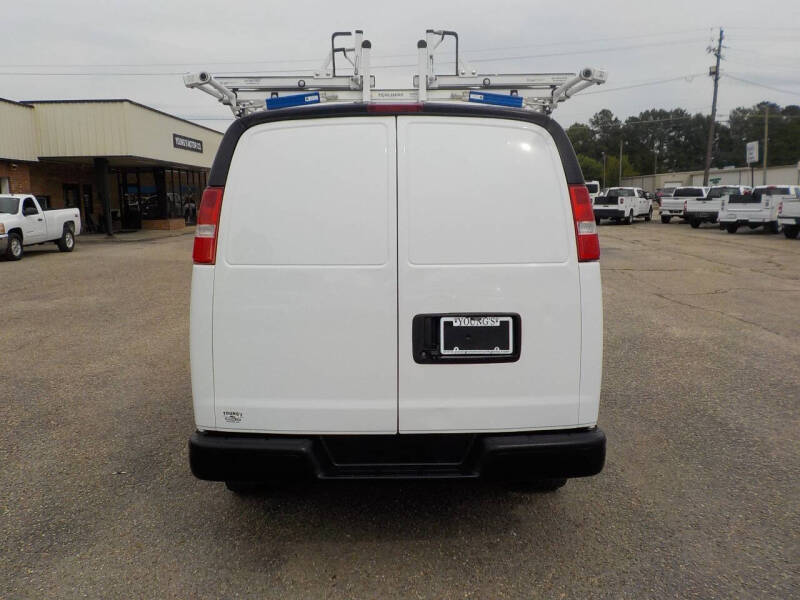 2021 Chevrolet Express 2500