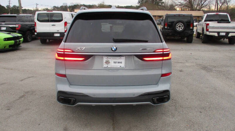 2023 BMW X7 xDrive40i