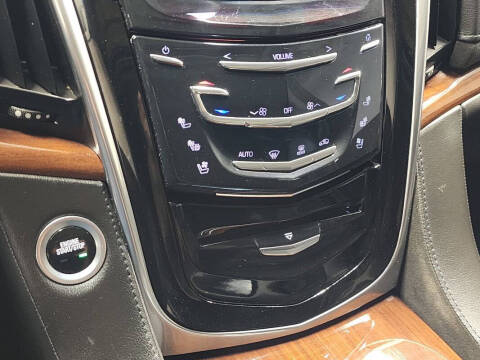 2019 Cadillac Escalade ESV Luxury