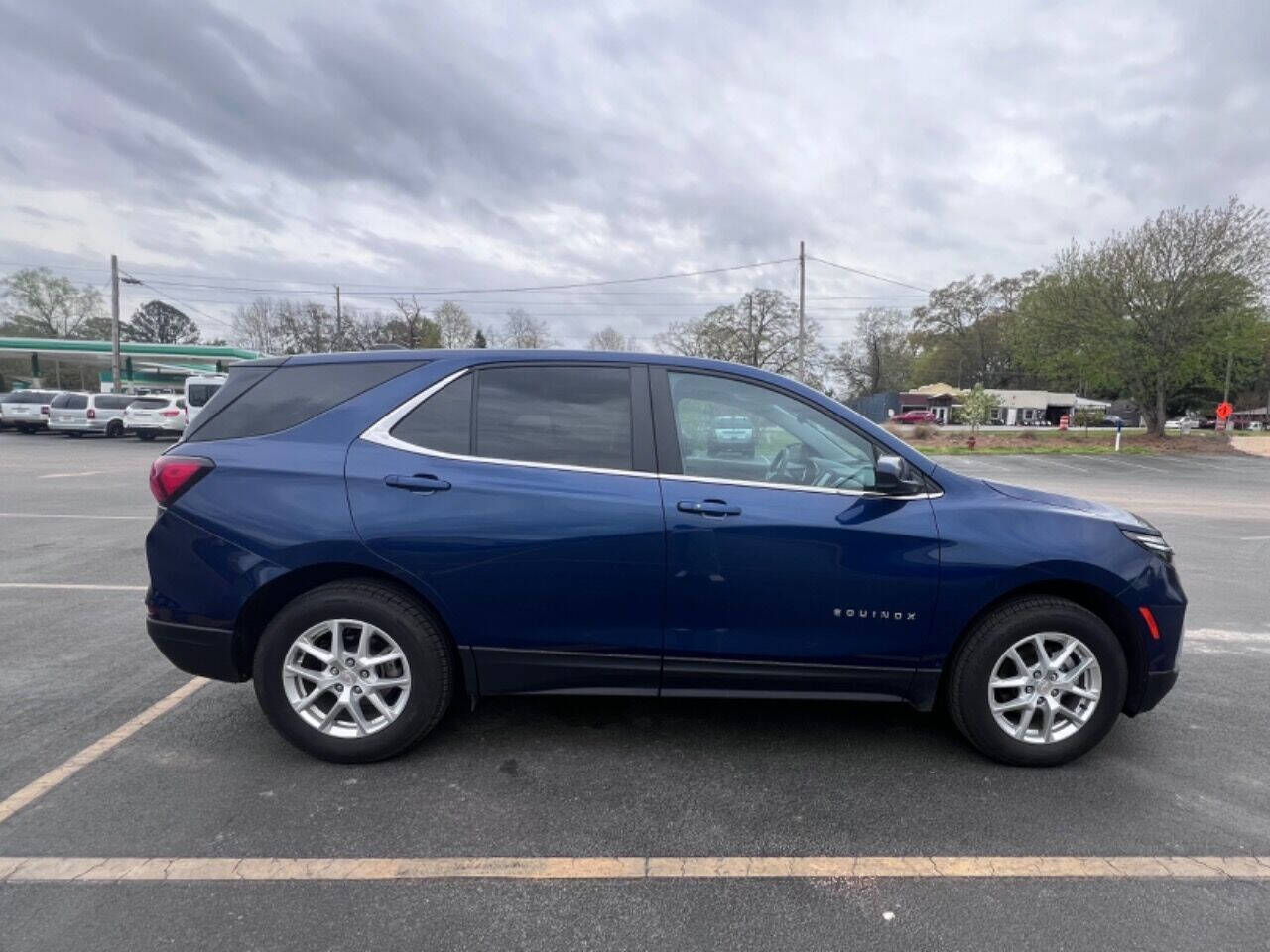 2023 Chevrolet Equinox for sale at Guadalupe Auto Sales, LLC. in Jemison, AL