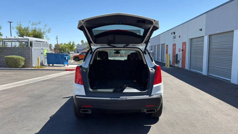 2017 Cadillac XT5 Premium Luxury