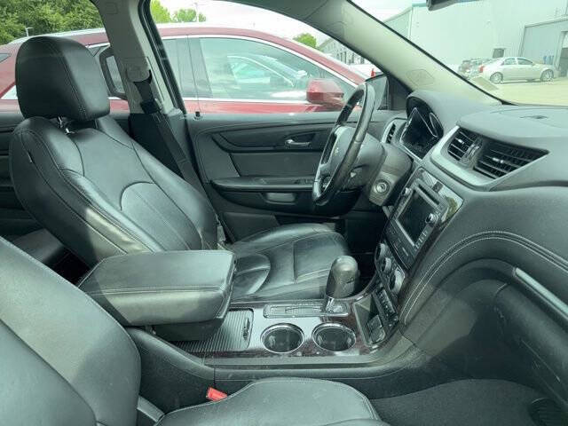 2017 Chevrolet Traverse LT