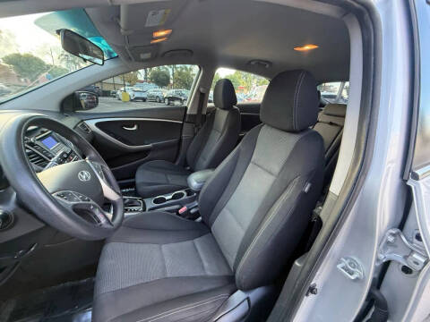 2017 Hyundai Elantra GT