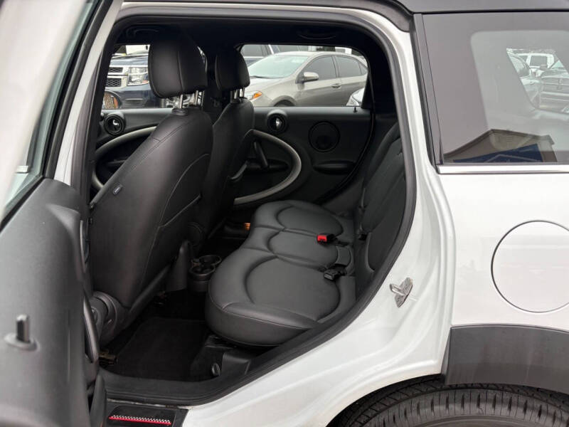 2014 MINI Countryman Cooper