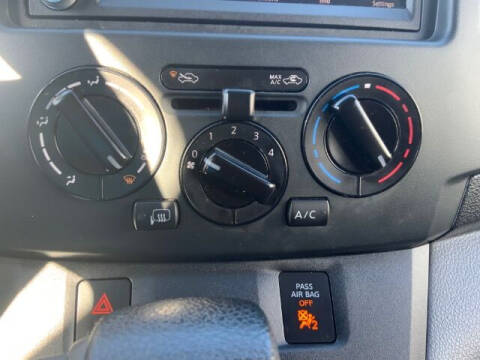 2021 Nissan NV200 SV