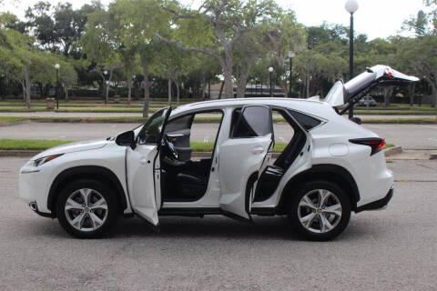 2017 Lexus NX 200t