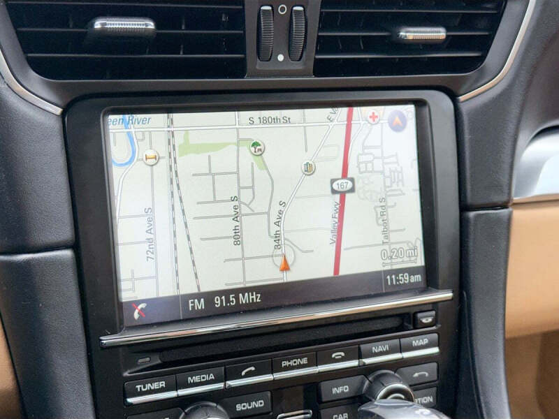 2015 Porsche 911 Carrera