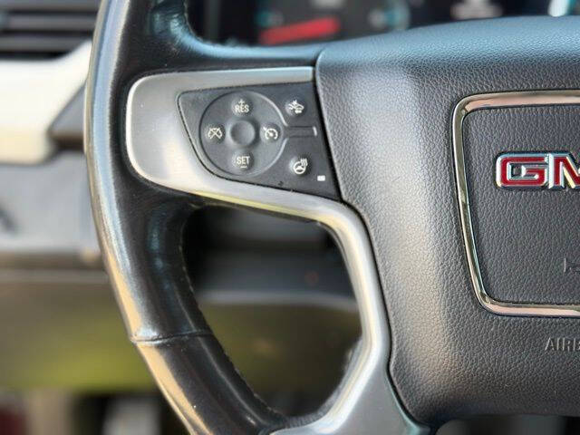 2017 GMC Yukon XL SLT