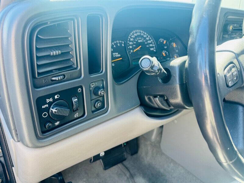 2005 Chevrolet Suburban 1500 LT