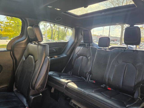 2018 Chrysler Pacifica Touring L Plus