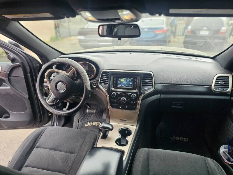 2014 Jeep Grand Cherokee Laredo