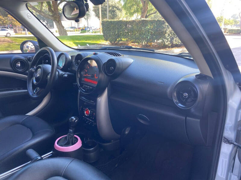 2016 MINI Countryman Cooper