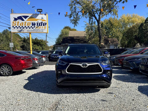 2023 Toyota Highlander LE