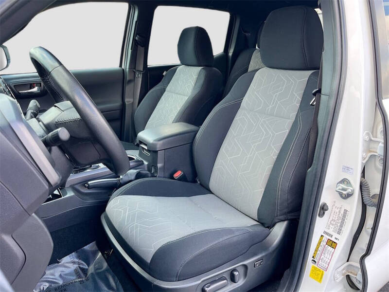 2023 Toyota Tacoma TRD Off-Road