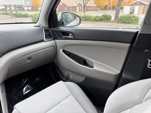 2017 Hyundai Tucson SE