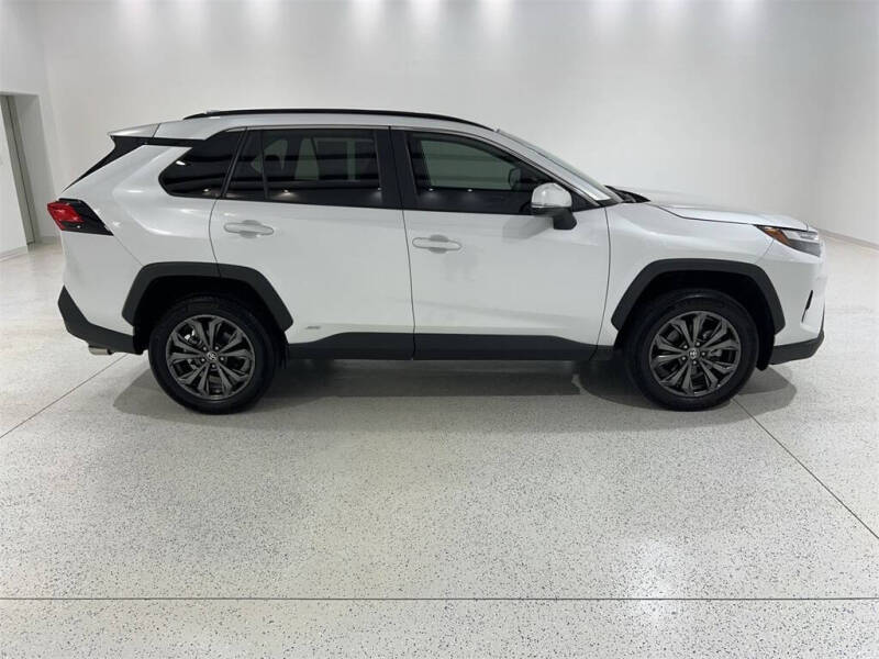 2023 Toyota RAV4 Hybrid XLE Premium