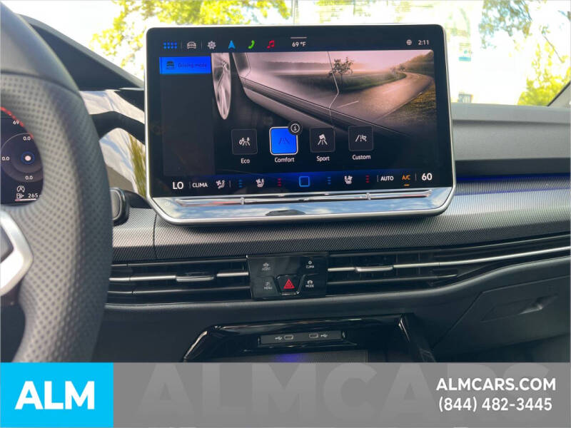 2025 Volkswagen Golf GTI Autobahn