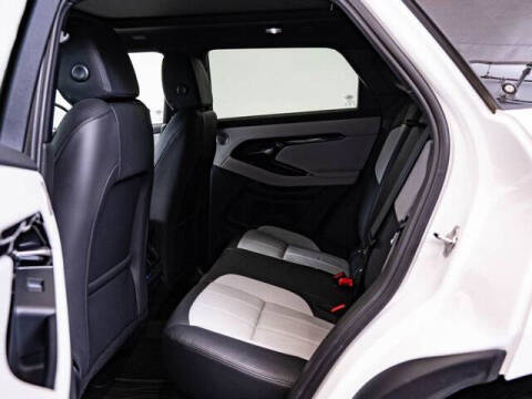 2026 Land Rover Range Rover Evoque P250 Dynamic SE