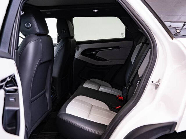 2026 Land Rover Range Rover Evoque P250 Dynamic SE