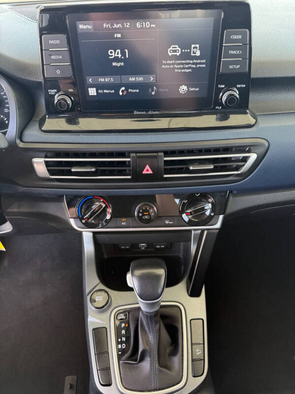 2021 Kia Seltos S