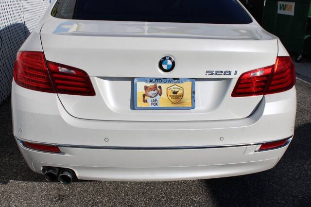 2014 BMW 5 Series 528i