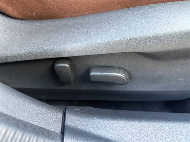 2021 Subaru Outback Touring