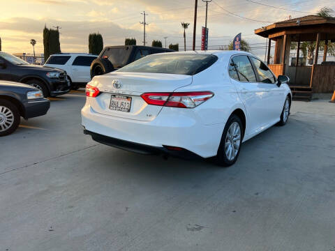 2018 Toyota Camry LE