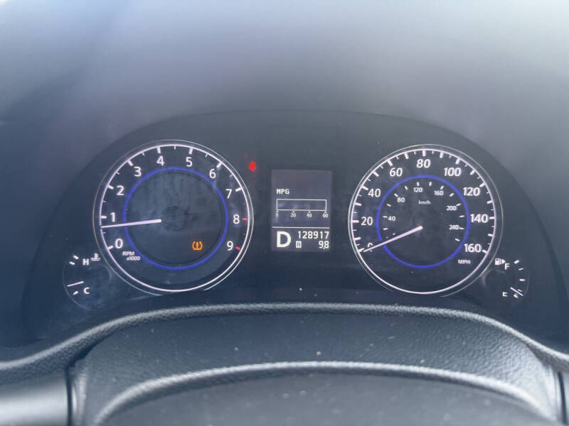 2011 Infiniti G25 Sedan