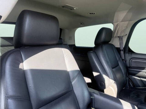 2012 Cadillac Escalade Luxury
