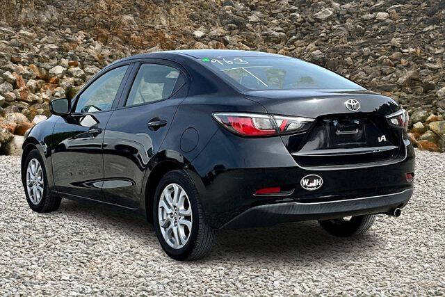 2017 Toyota Yaris iA