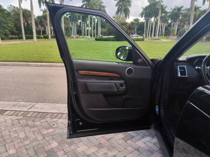 2017 Land Rover Discovery HSE