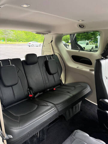 2019 Chrysler Pacifica Touring L