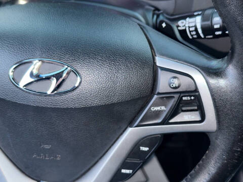 2012 Hyundai Veloster