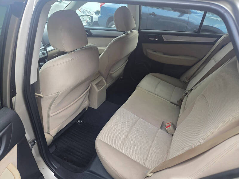 2016 Subaru Outback 2.5i Premium