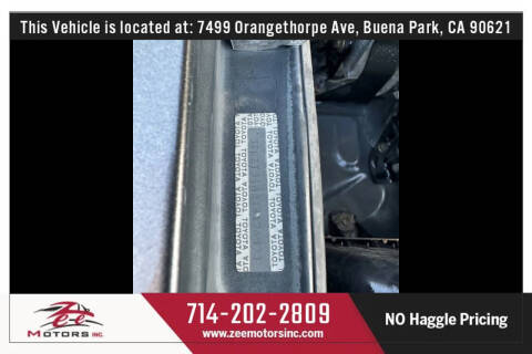 2003 Toyota Sequoia SR5