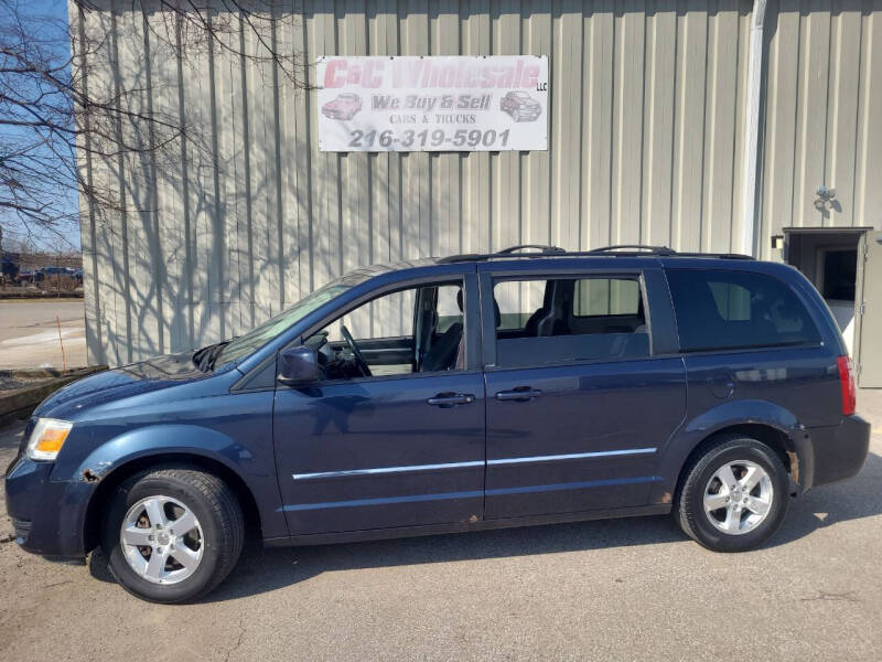 2009 Dodge Grand Caravan for sale at C & C Wholesale in Cleveland OH