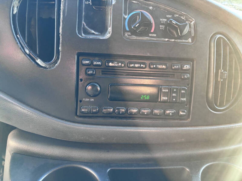 2008 Ford E-Series E-150