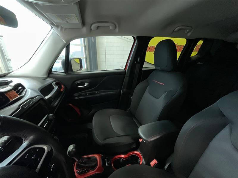 2017 Jeep Renegade Trailhawk