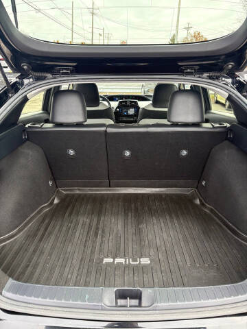 2017 Toyota Prius Three Touring