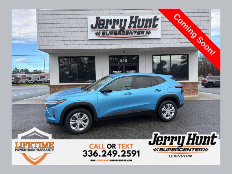 2025 Chevrolet Trax LS