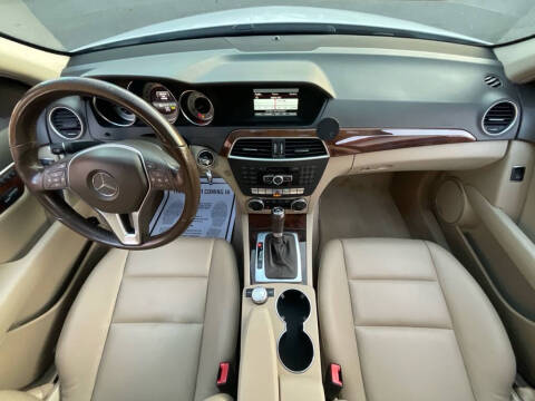 2014 Mercedes-Benz C-Class